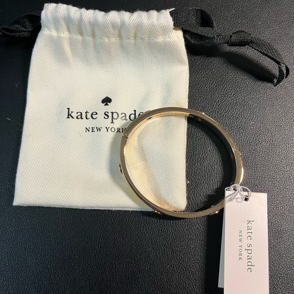 Kate Spade Rose Gold Tone Hinged Bangle - NWT and Dustbag - Spade Cutouts.